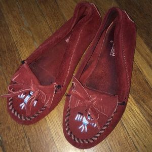 Minnetonka Beaded Moccasins